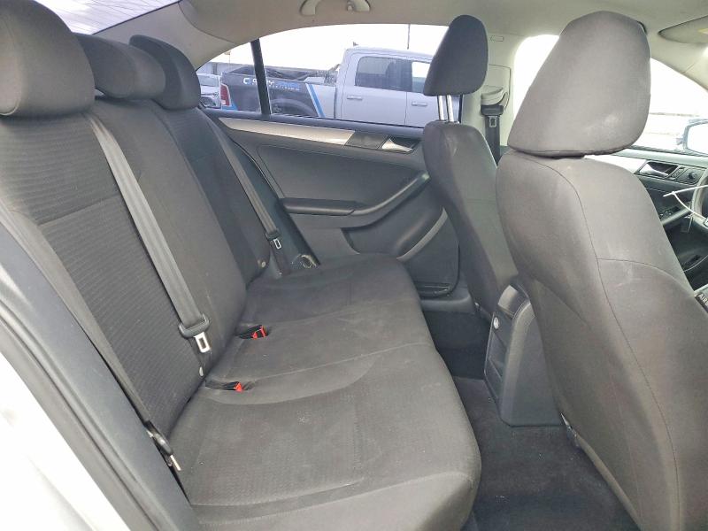 Photo 10 from auction – 2016 VOLKSWAGEN JETTA with VIN 3VWD67AJ1GM234586