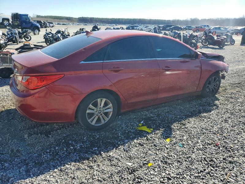 Photo 3 from auction – 2011 HYUNDAI SONATA GLS with VIN 5NPEB4AC2BH012835
