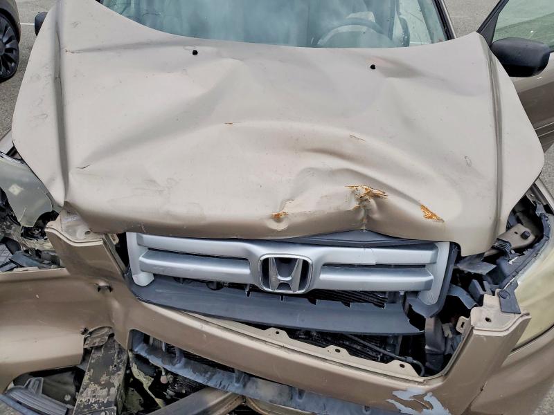 Foto 12 de la subasta – 2007 HONDA PILOT LX con VIN 5FNYF18157B015092