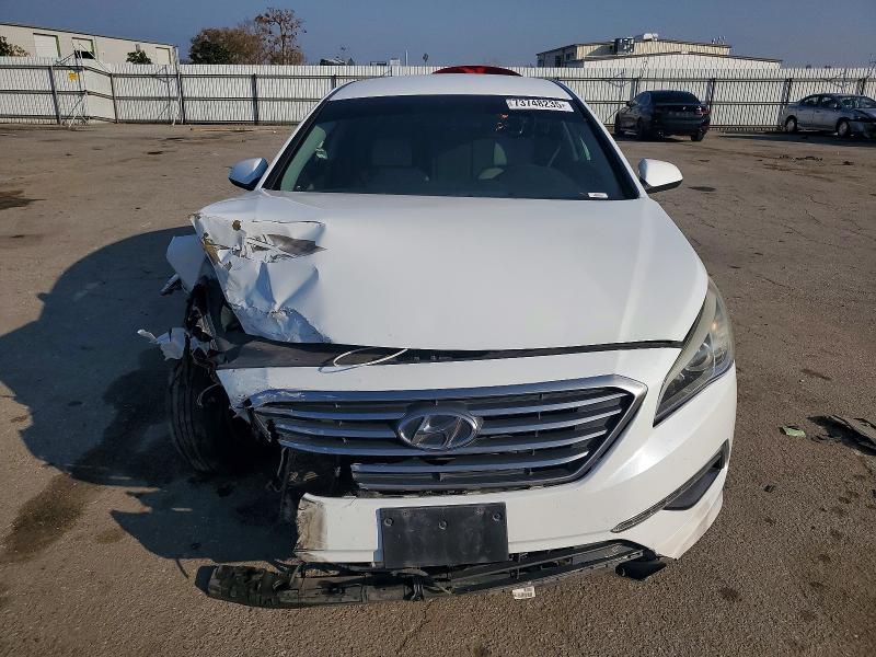 Photo 5 from auction – 2015 HYUNDAI SONATA SE with VIN 5NPE24AF2FH129587