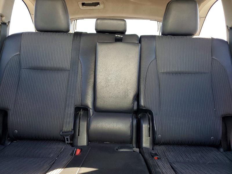 Photo 10 from auction – 2015 TOYOTA HIGHLANDER with VIN 5TDZKRFH3FS083819