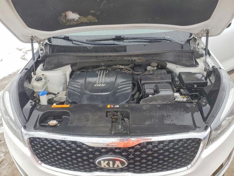Photo 11 from auction – 2017 KIA SORENTO EX with VIN 5XYPHDA50HG269369