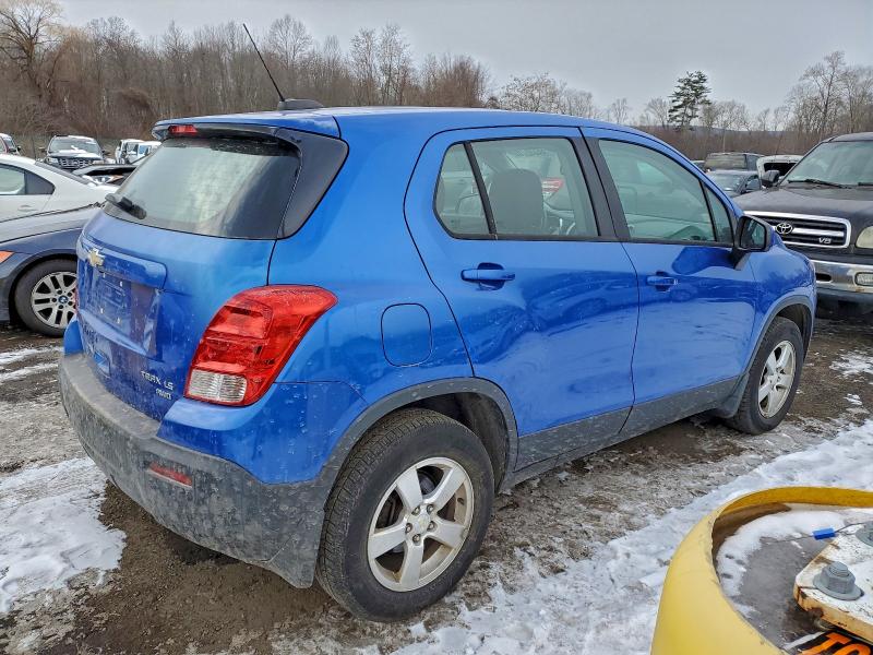 Photo 3 from auction – 2015 CHEVROLET TRAX 1LS with VIN KL7CJPSB6FB119652