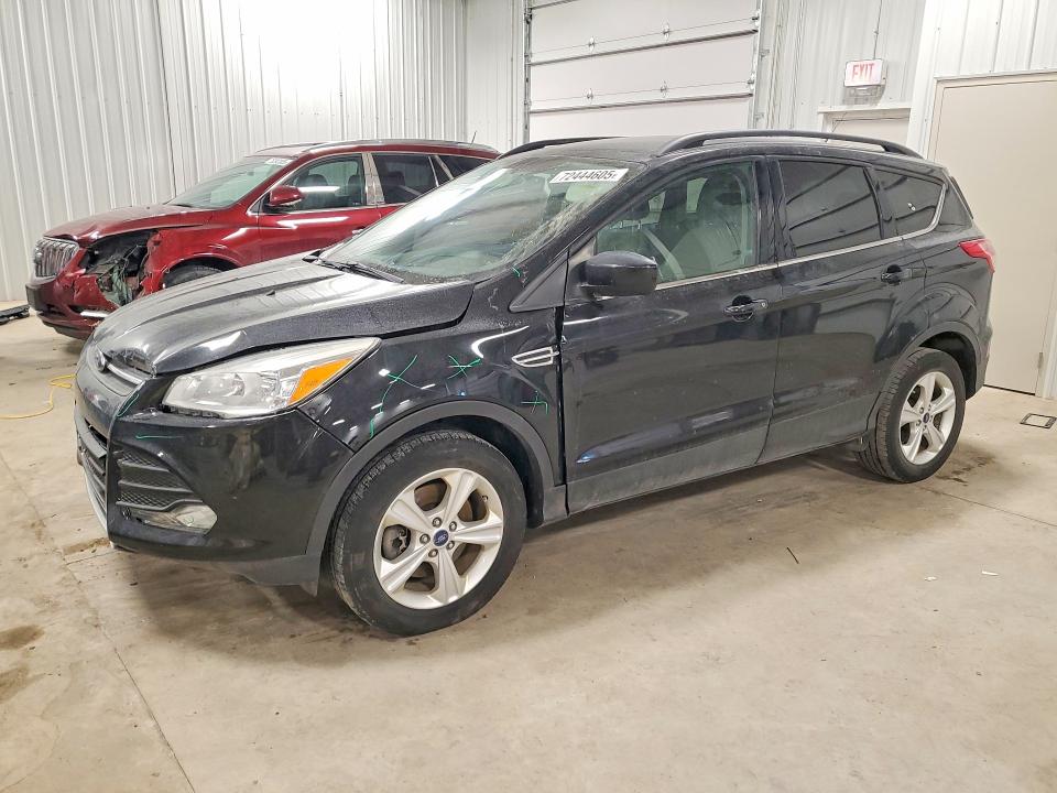 FORD ESCAPE SE 2015 with VIN 1FMCU9G98FUB62577 - Photo from auction
