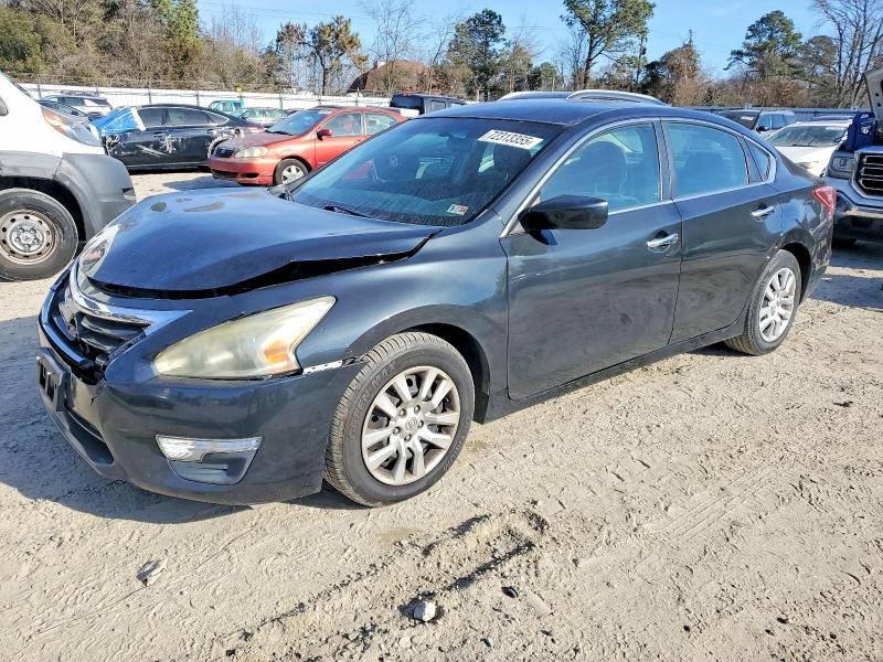 NISSAN ALTIMA 2.5 2013 z numerem VIN 1N4AL3AP9DC211541 - Zdjęcie z aukcji
