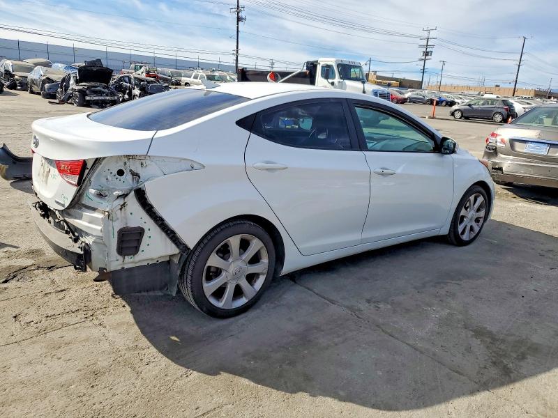 Photo 3 from auction – 2013 HYUNDAI ELANTRA with VIN 5NPDH4AE4DH436788