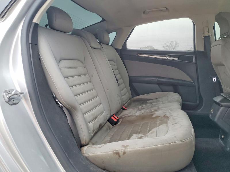 Photo 10 from auction – 2014 FORD FUSION S with VIN 3FA6P0G71ER268240