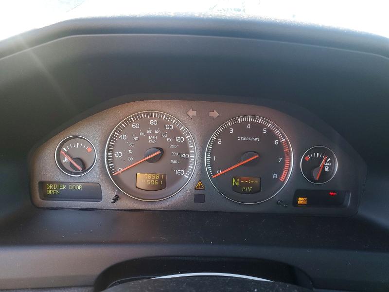 Photo 9 from auction – 2005 VOLVO S60 2.5T with VIN YV1RH592052467023