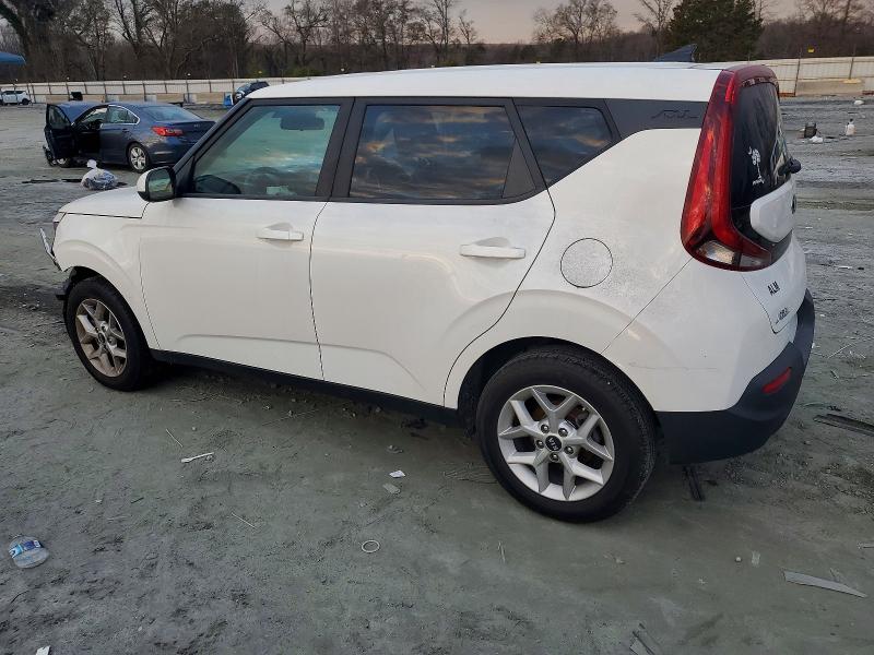 Photo 2 from auction – 2021 KIA SOUL LX with VIN KNDJ23AU2M7129890