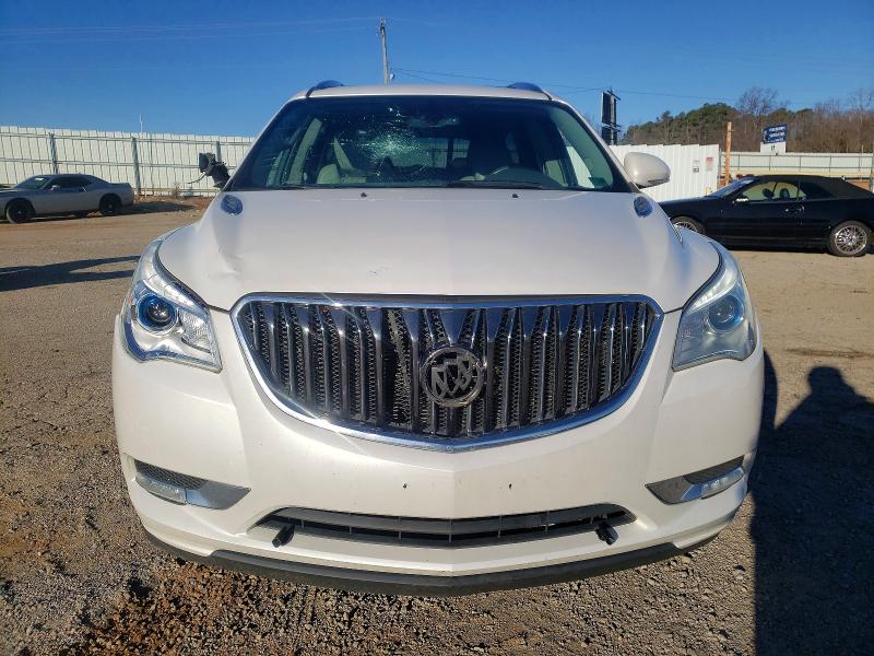 Photo 5 from auction – 2017 BUICK ENCLAVE with VIN 5GAKVBKD8HJ317506