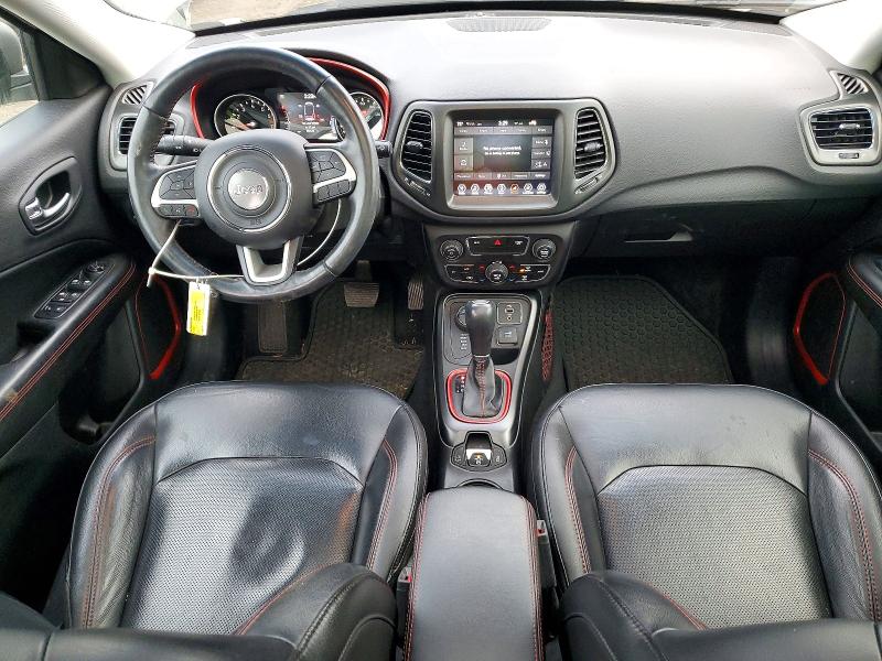 Photo 8 from auction – 2018 JEEP COMPASS TR with VIN 3C4NJDDB2JT306918