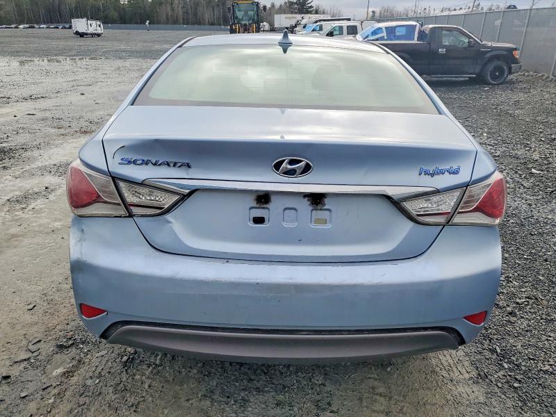 Photo 6 from auction – 2011 HYUNDAI SONATA with VIN KMHEC4A47BA000365