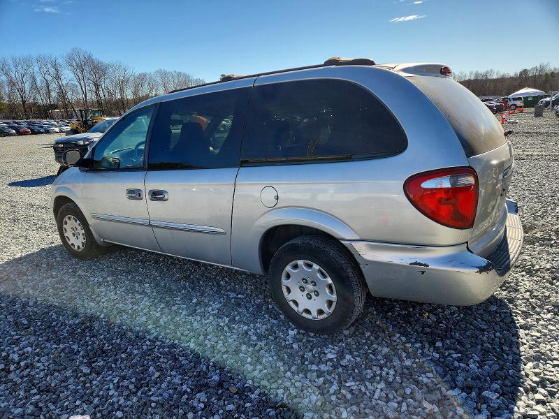 Photo 2 from auction – 2003 CHRYSLER TOWN & COU with VIN 2C4GP44333R159031