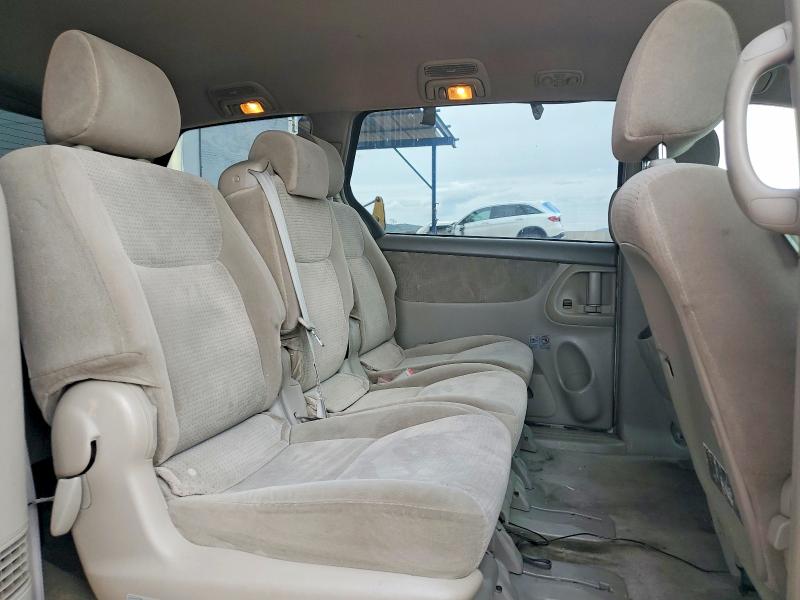 Photo 11 from auction – 2008 TOYOTA SIENNA with VIN 5TDZK23C08S164974