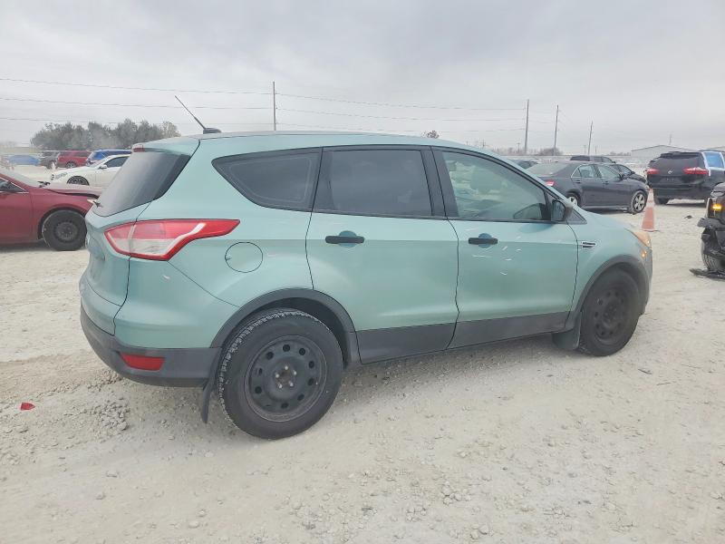Photo 3 from auction – 2013 FORD ESCAPE S with VIN 1FMCU0F73DUC93604