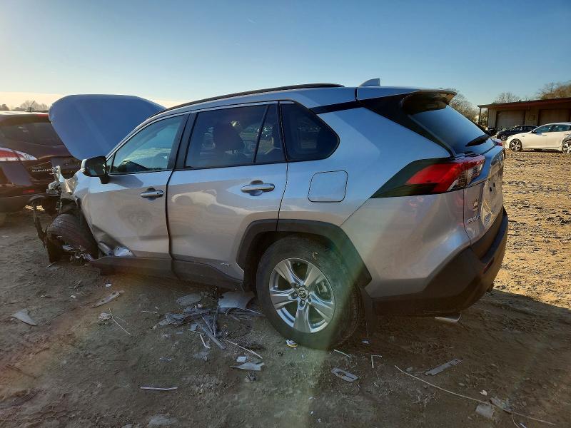 Photo 2 from auction – 2024 TOYOTA RAV4 XLE with VIN 2T3RWRFV5RW202144