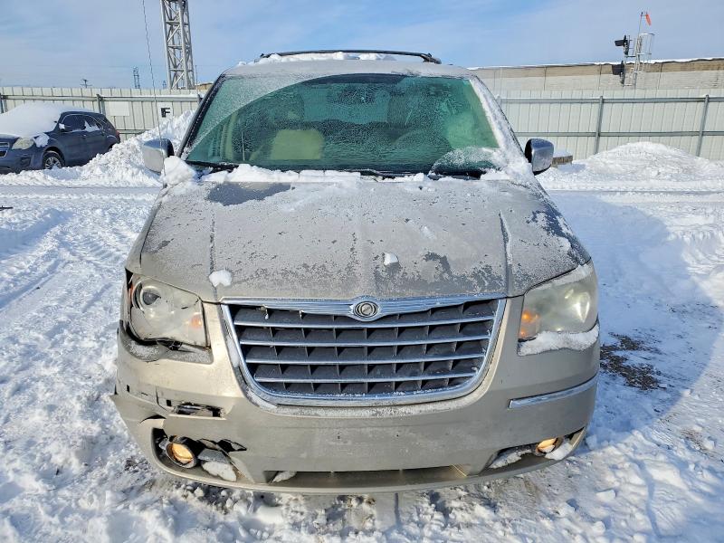 Photo 5 from auction – 2008 CHRYSLER TOWN & COU with VIN 2A8HR64X98R740918