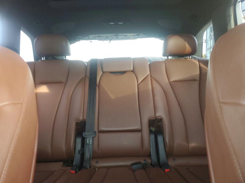 Photo 10 from auction – 2018 AUDI Q7 PREMIUM with VIN WA1LAAF74JD032121