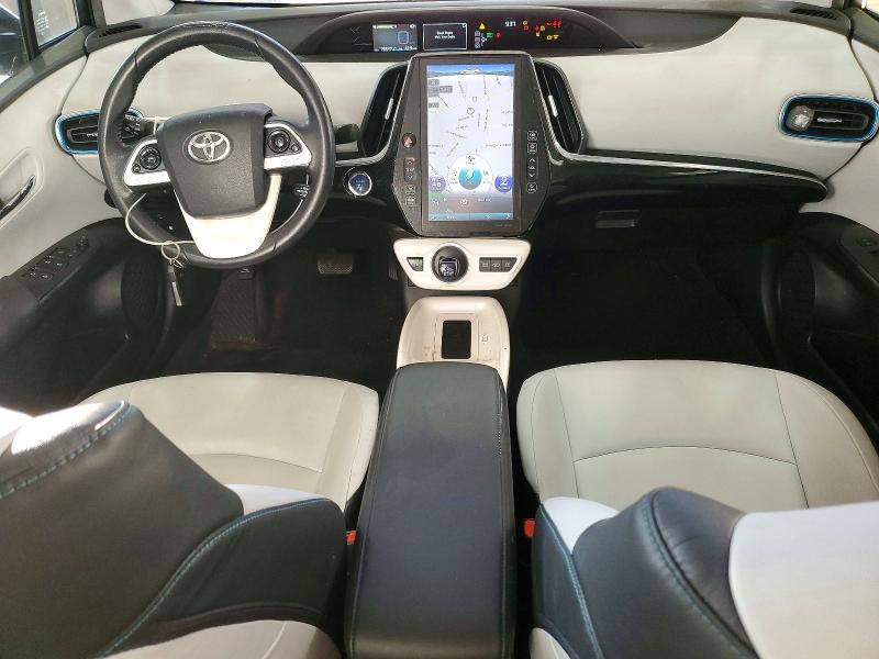 Photo 8 from auction – 2017 TOYOTA PRIUS PRIM with VIN JTDKARFP0H3021357