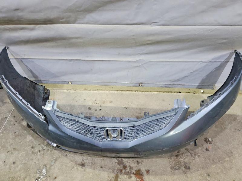 Photo 12 from auction – 2013 HONDA FIT with VIN JHMGE8H36DC017031