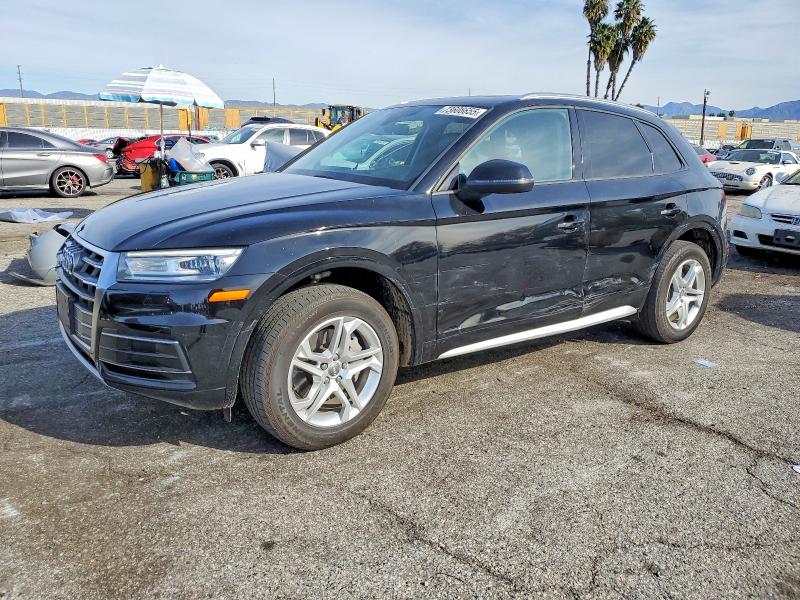 AUDI Q5 PREMIUM 2018 with VIN WA1ANAFY5J2204527 - Photo from auction