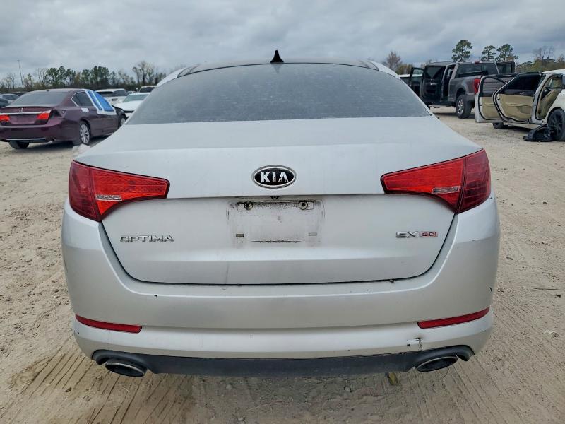 Photo 6 from auction – 2012 KIA OPTIMA EX with VIN 5XXGN4A74CG013064