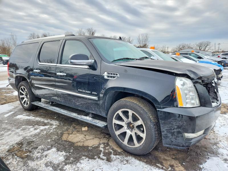 Photo 4 from auction – 2013 CADILLAC ESCALADE E with VIN 1GYS4KEF4DR298747