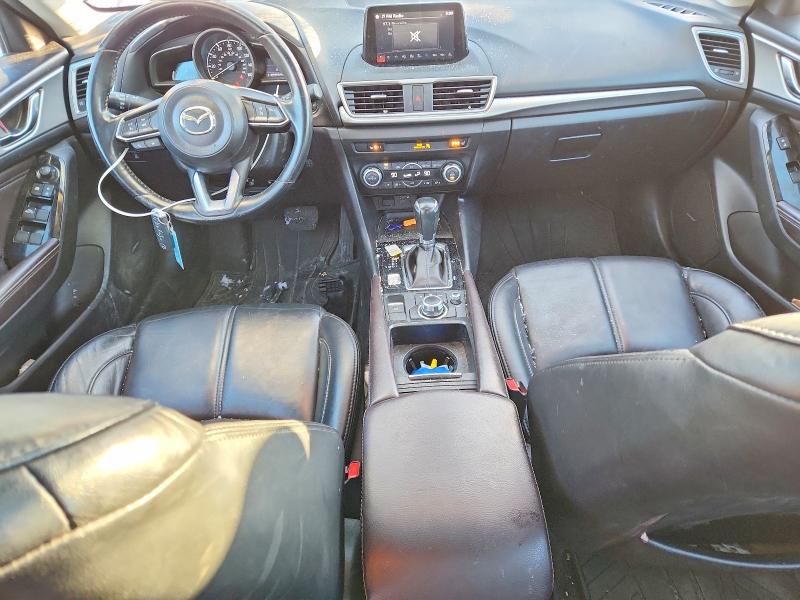 Photo 8 from auction – 2018 MAZDA 3 with VIN 3MZBN1V37JM245568