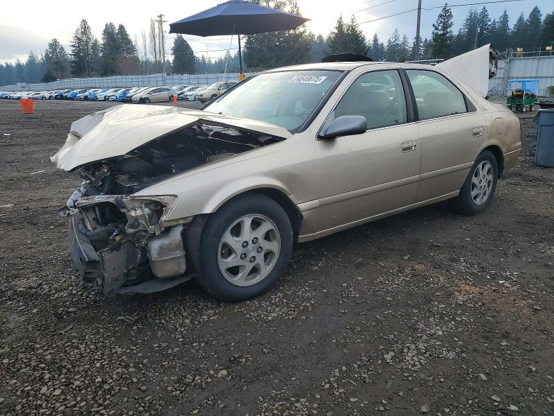 TOYOTA CAMRY CE 2001 with VIN JT2BG22K110588581 - Photo from auction