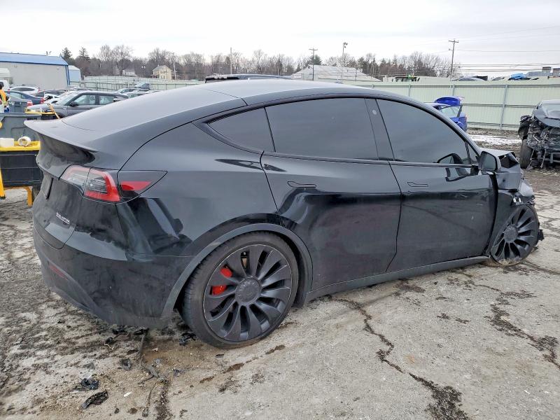 Photo 3 from auction – 2022 TESLA MODEL Y with VIN 7SAYGDEF1NF502904