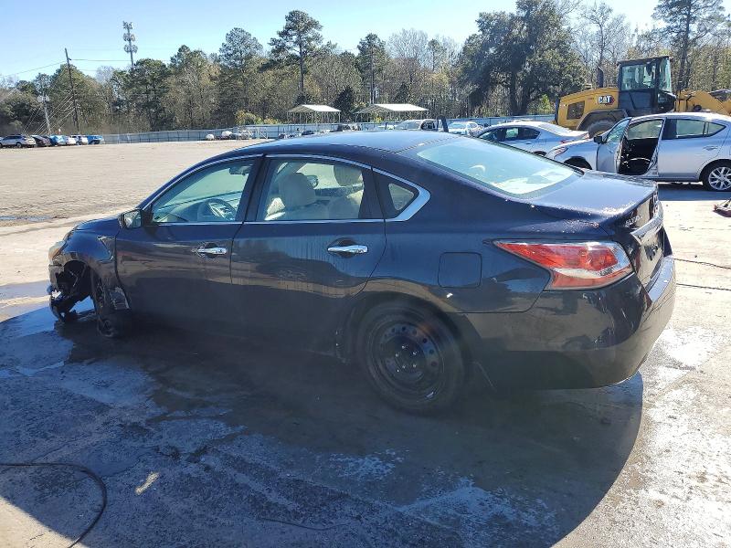 Photo 2 from auction – 2015 NISSAN ALTIMA with VIN 1N4AL3AP5FC570615