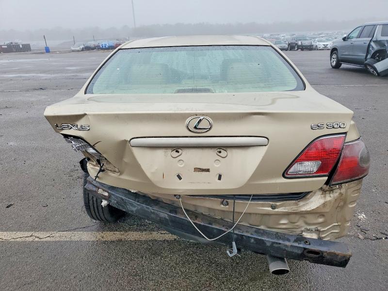 Photo 6 from auction – 2002 LEXUS ES 300 with VIN JTHBF30G320042296