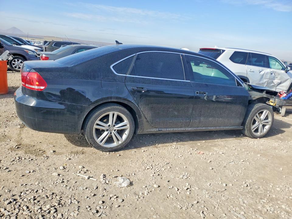 Photo 3 from auction – 2013 VOLKSWAGEN PASSAT with VIN 1VWBP7A31DC140212
