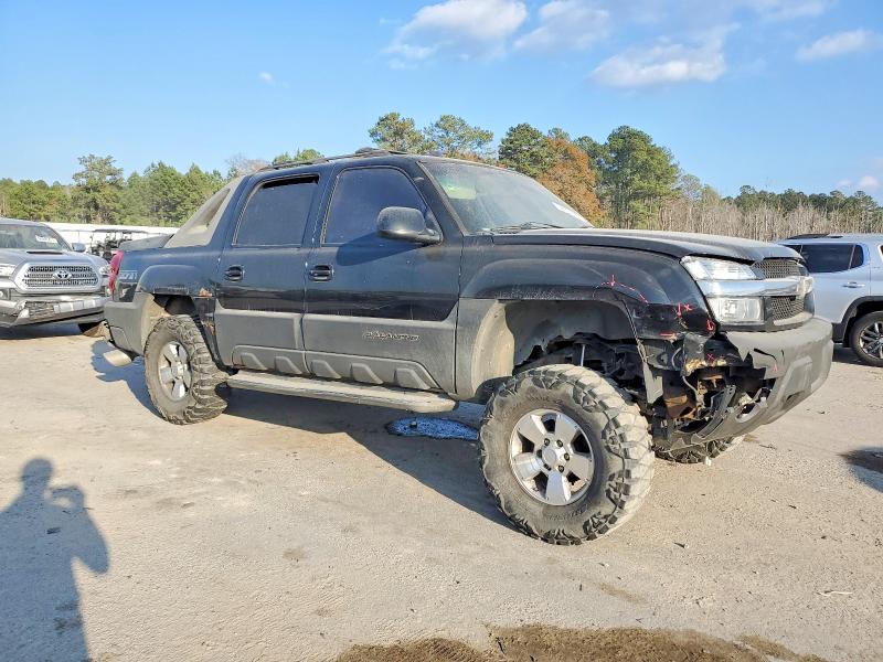 Photo 4 from auction – 2004 CHEVROLET AVALANCHE with VIN 3GNEK12T44G181898