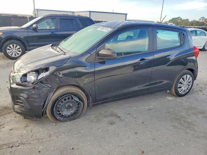CHEVROLET SPARK 2017 with VIN KL8CB6SA2HC839120 - Photo from auction