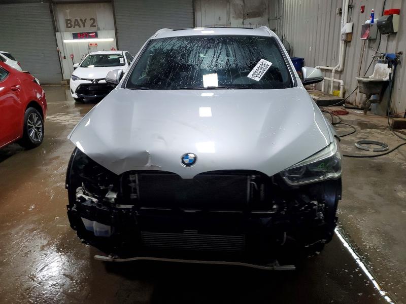 Photo 5 from auction – 2016 BMW X1 XDRIVE2 with VIN WBXHT3Z32G4A49864