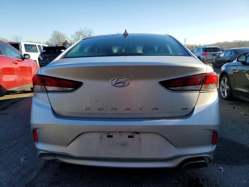 Photo 6 from auction – 2018 HYUNDAI SONATA with VIN 5NPE24AF2JH659938