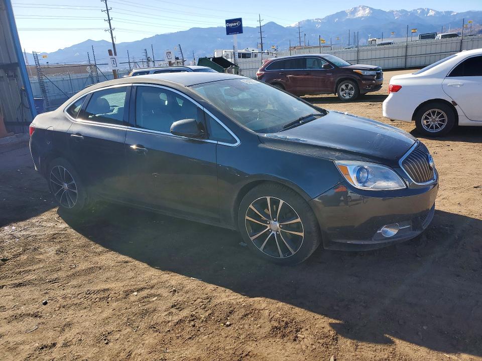 Photo 4 from auction – 2016 BUICK VERANO with VIN 1G4PW5SK2G4157438