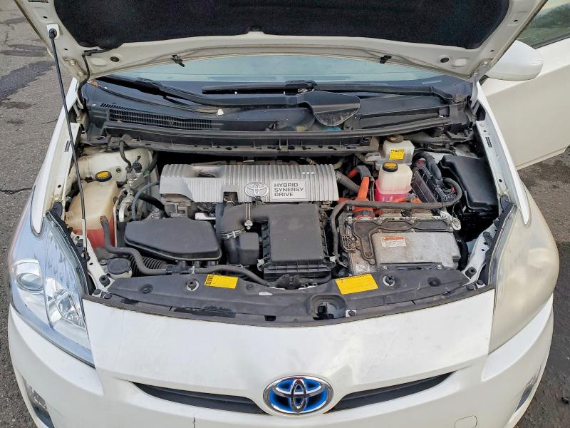 Photo 11 from auction – 2011 TOYOTA PRIUS with VIN JTDKN3DU1B5373708