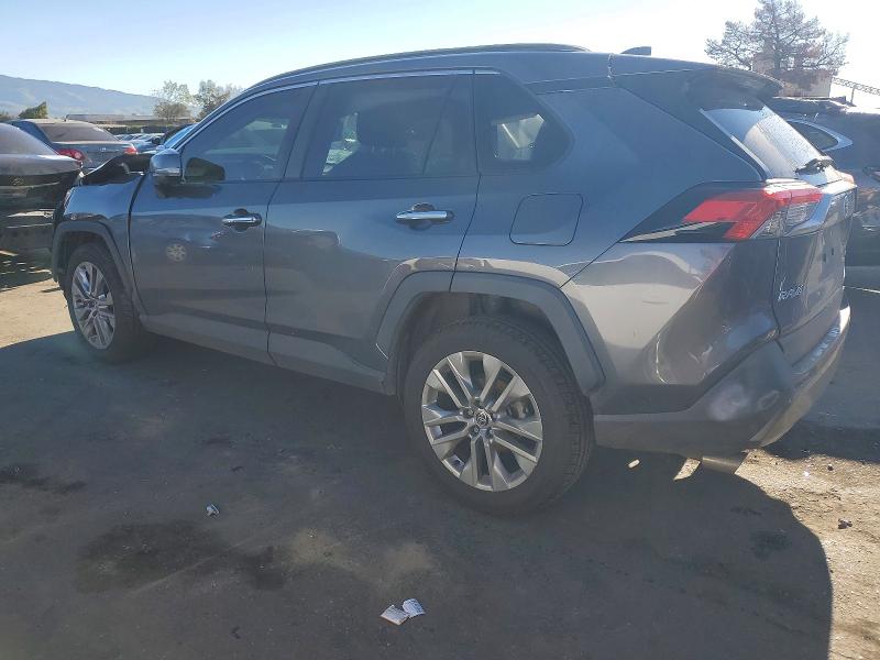 Photo 2 from auction – 2020 TOYOTA RAV4 with VIN JTMN1RFV5LD530407