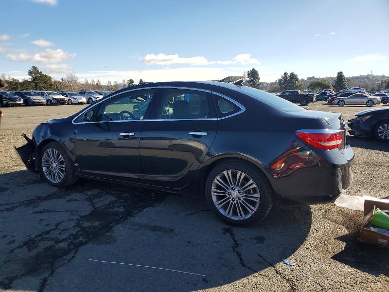 Photo 2 from auction – 2014 BUICK VERANO with VIN 1G4PS5SKXE4120758