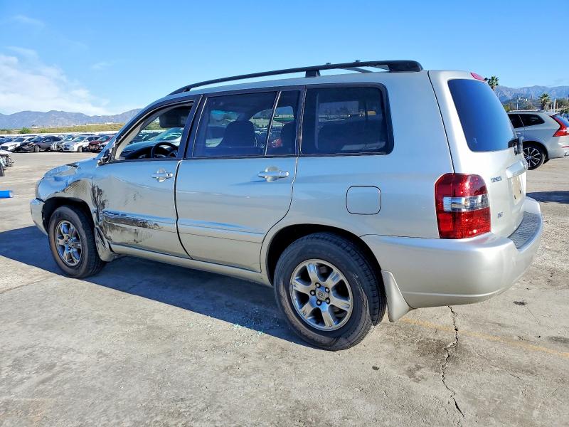 Photo 2 from auction – 2004 TOYOTA HIGHLANDER with VIN JTEDP21A840025469
