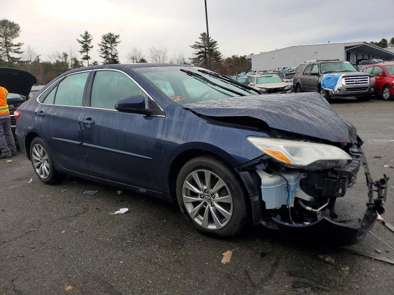 Photo 4 from auction – 2016 TOYOTA CAMRY with VIN 4T1BK1FK3GU571353