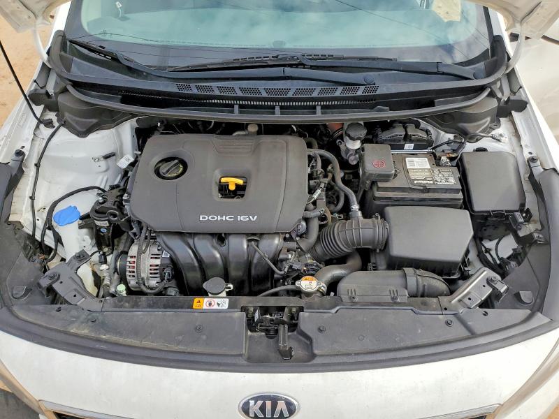 Photo 11 from auction – 2017 KIA FORTE with VIN 3KPFK4A75HE057577