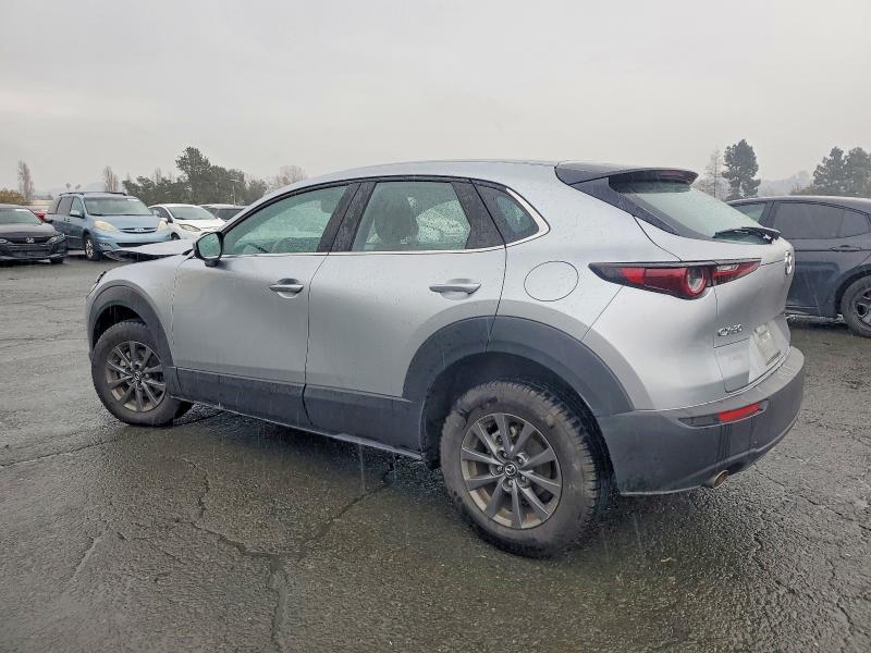 Photo 2 from auction – 2020 MAZDA CX-30 with VIN 3MVDMABL0LM117726