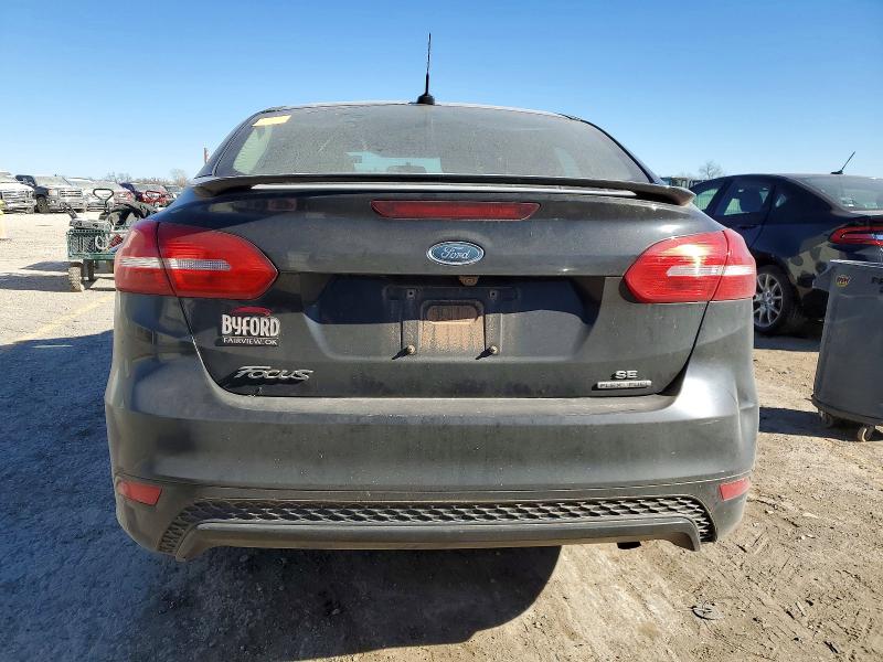 Photo 6 from auction – 2015 FORD FOCUS with VIN 1FADP3F22FL235245