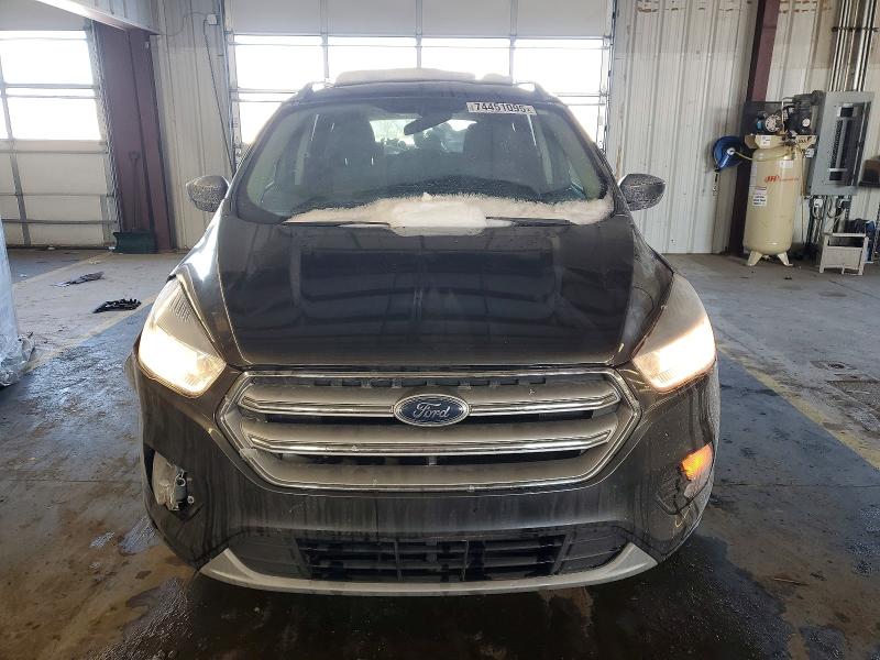 Photo 5 from auction – 2018 FORD ESCAPE with VIN 1FMCU0GD2JUD06956