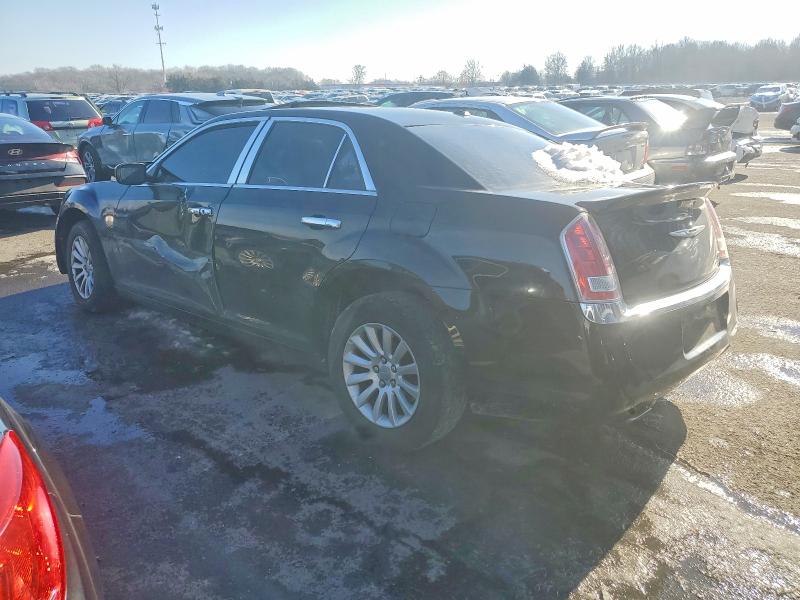 Foto 2 de la subasta – 2013 CHRYSLER 300 con VIN 2C3CCAAG9DH644317