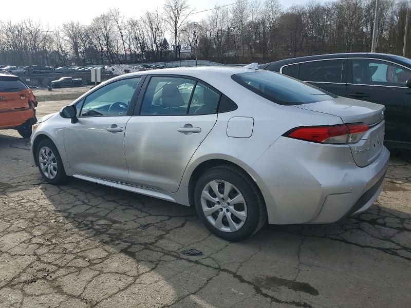 Photo 2 from auction – 2020 TOYOTA COROLLA LE with VIN 5YFEPRAE0LP025412