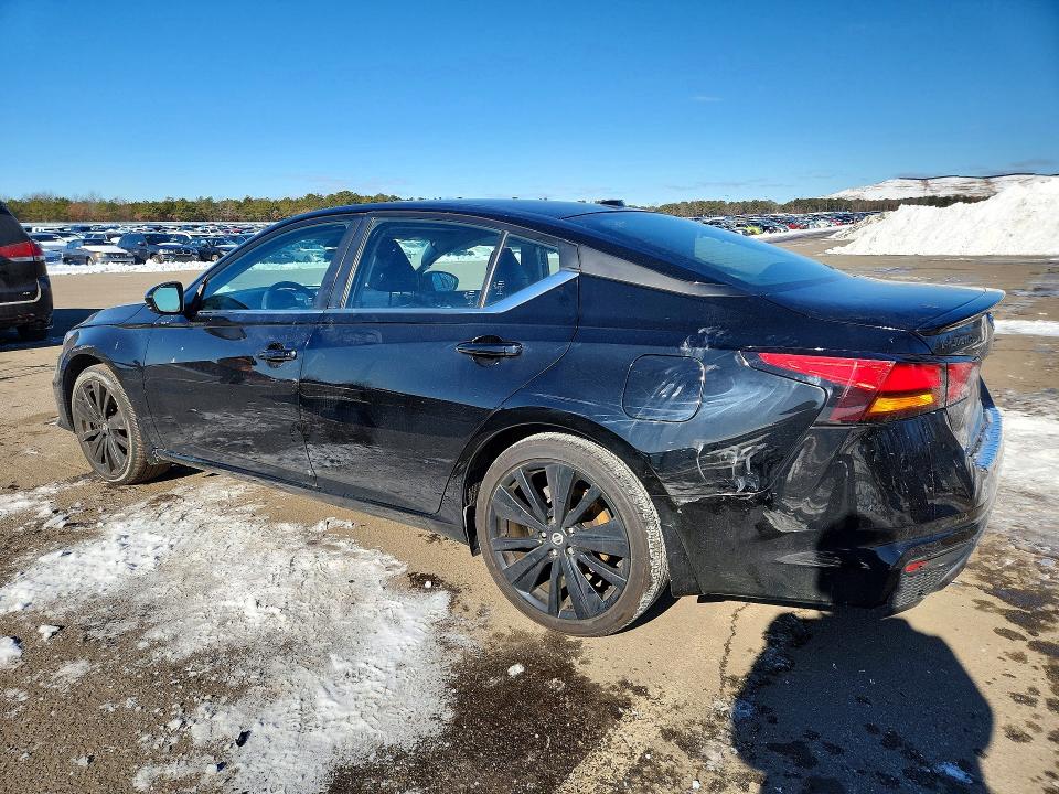 Photo 2 from auction – 2022 NISSAN ALTIMA with VIN 1N4BL4CV1NN351319
